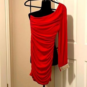 City Triangle | One Shoulder-Long Sleeve Formal Dress